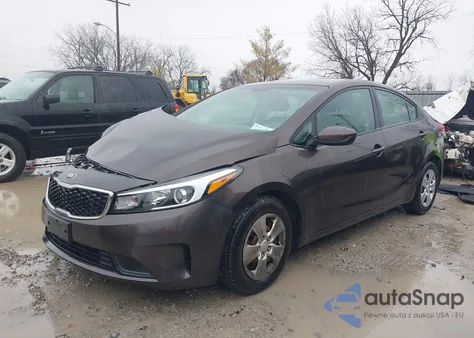 2018 Kia Forte Lx из США, поврежденный, VIN 3KPFK4A77JE189620